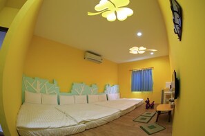 Perhehuone | Pimennysverhot, äänieristys, lisävuoteet, ilmainen Wi-Fi