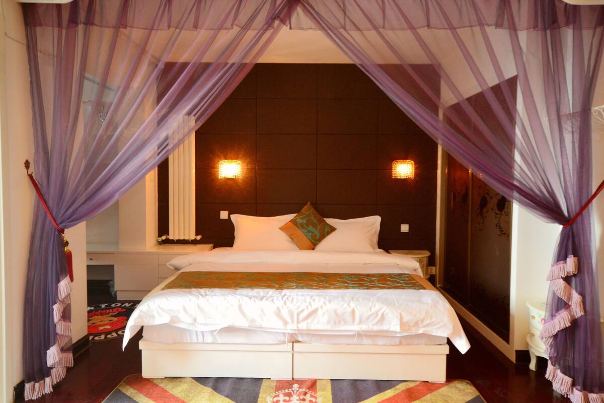 Signature-Suite | Schreibtisch, Verdunkelungsvorhänge, kostenloses WLAN