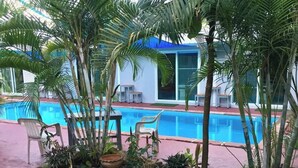 Garden View with A/C | Terrasse/patio