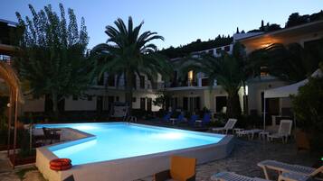 Seasonal outdoor pool