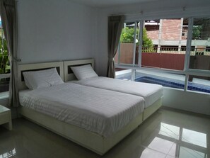 2 Bedroom Pool Villa | 2 ห้องนอน, ตู้นิรภัยในห้องพัก, โต๊ะทำงาน, ผ้าม่านกันแสง
