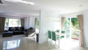 2 Bedroom Pool Villa | Living room | 32-inch LCD TV with cable channels, TV - Baan Narwee Villa (Koh Samui)