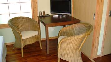 Twin Room (Hibiscus) | Room amenity