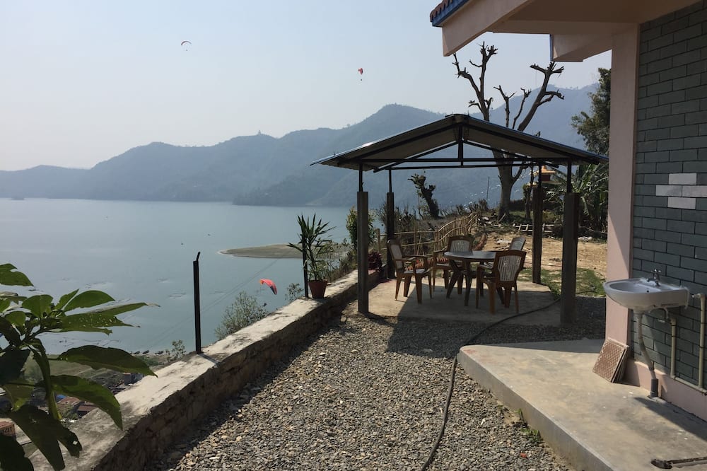 360 Lakefront Restro and Lodge