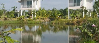 Baansuan Keb Tawan Resort