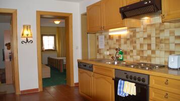 Apartment, 2 Schlafzimmer (Verwall) | Eigene Küche | Kühlschrank, Mikrowelle, Ofen, Herdplatte
