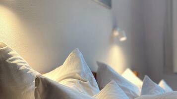 Klassiek appartement, 2 slaapkamers (Malfon) | 1 slaapkamer, luxe beddengoed, individueel gedecoreerd