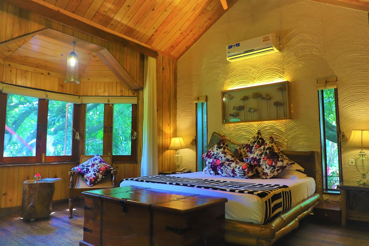 The Den Suite