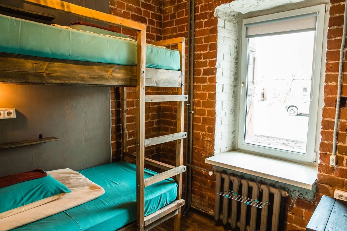 Economy Twin kamer | Luxe beddengoed, verduisterende gordijnen, een strijkplank/strijkijzer