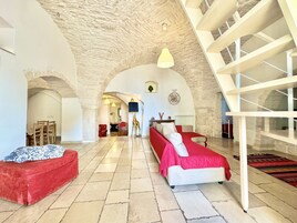 Luxury Duplex, 3 Bedrooms, Fireplace | Living area | 32-inch LCD TV with digital channels