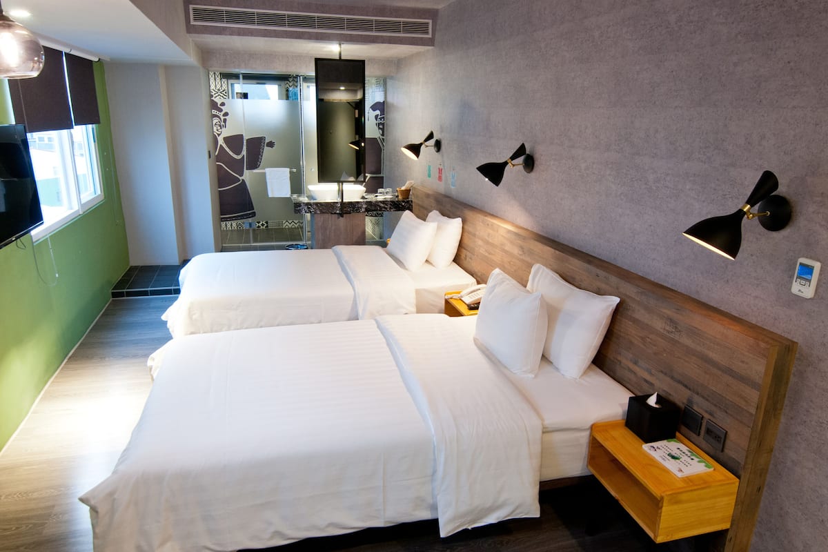 superior double or twin room | premium bedding, desk, free wifi, bed sheets
