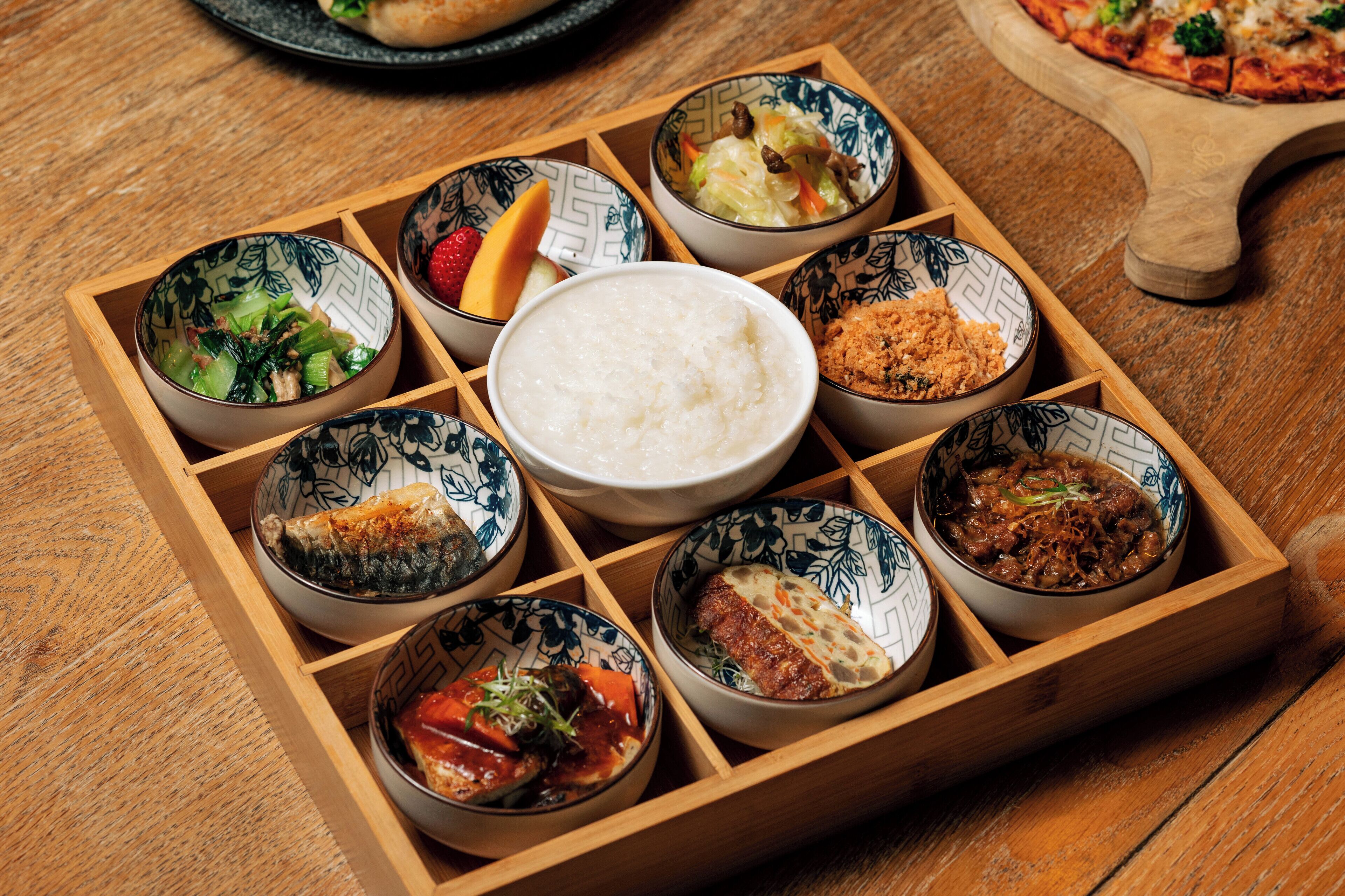 daily cooked-to-order breakfast for a fee