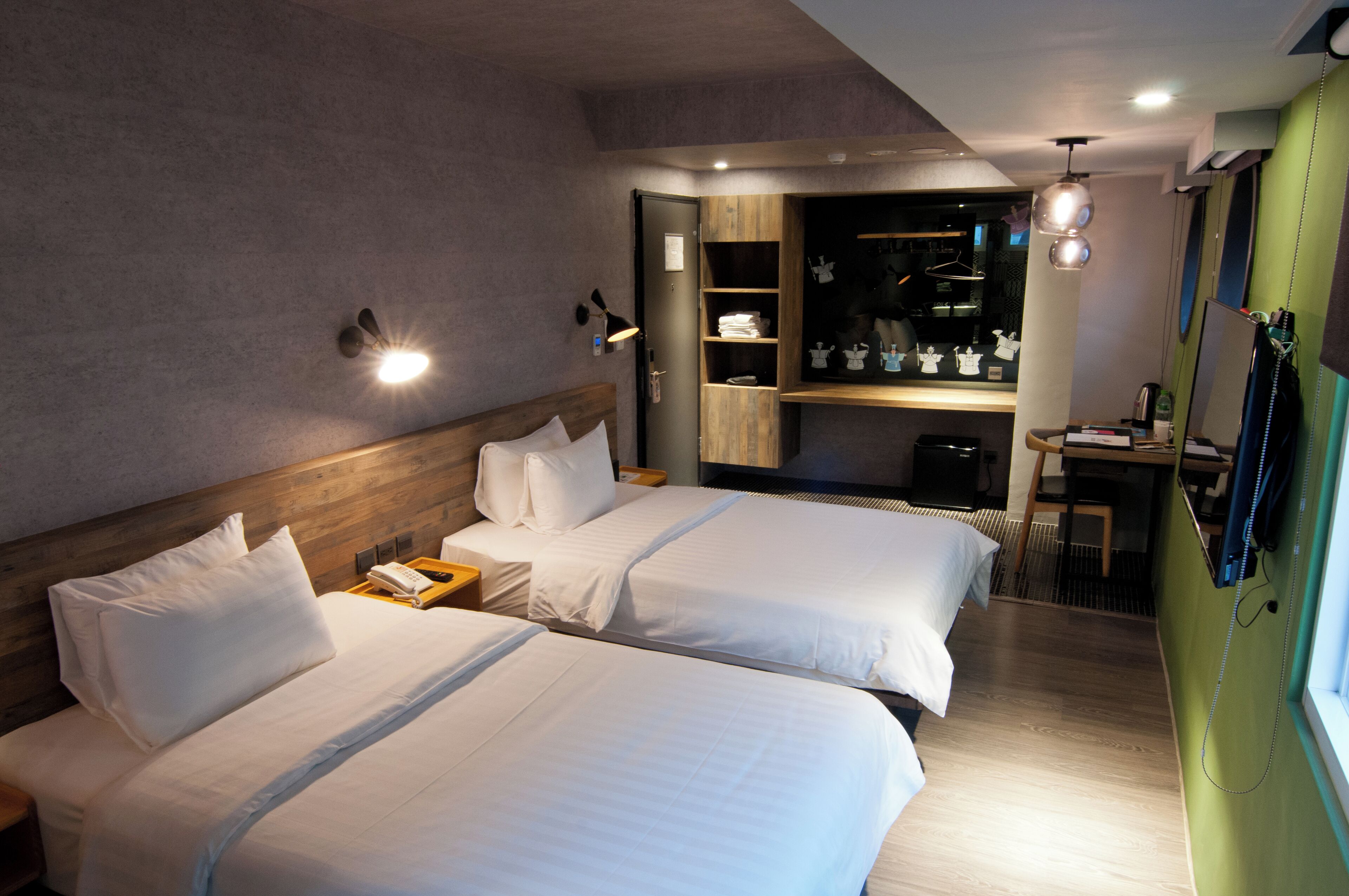 superior double or twin room | premium bedding, desk, free wifi, bed sheets