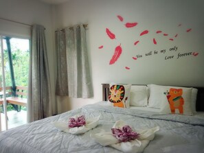 Superior Double Room | Minibar - Baan Bhuriwat Kiriwong (Lan Saka)