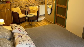 Kamar Double (des Murmures) | Setrika/meja setrika, Wi-Fi gratis, dan seprai linen