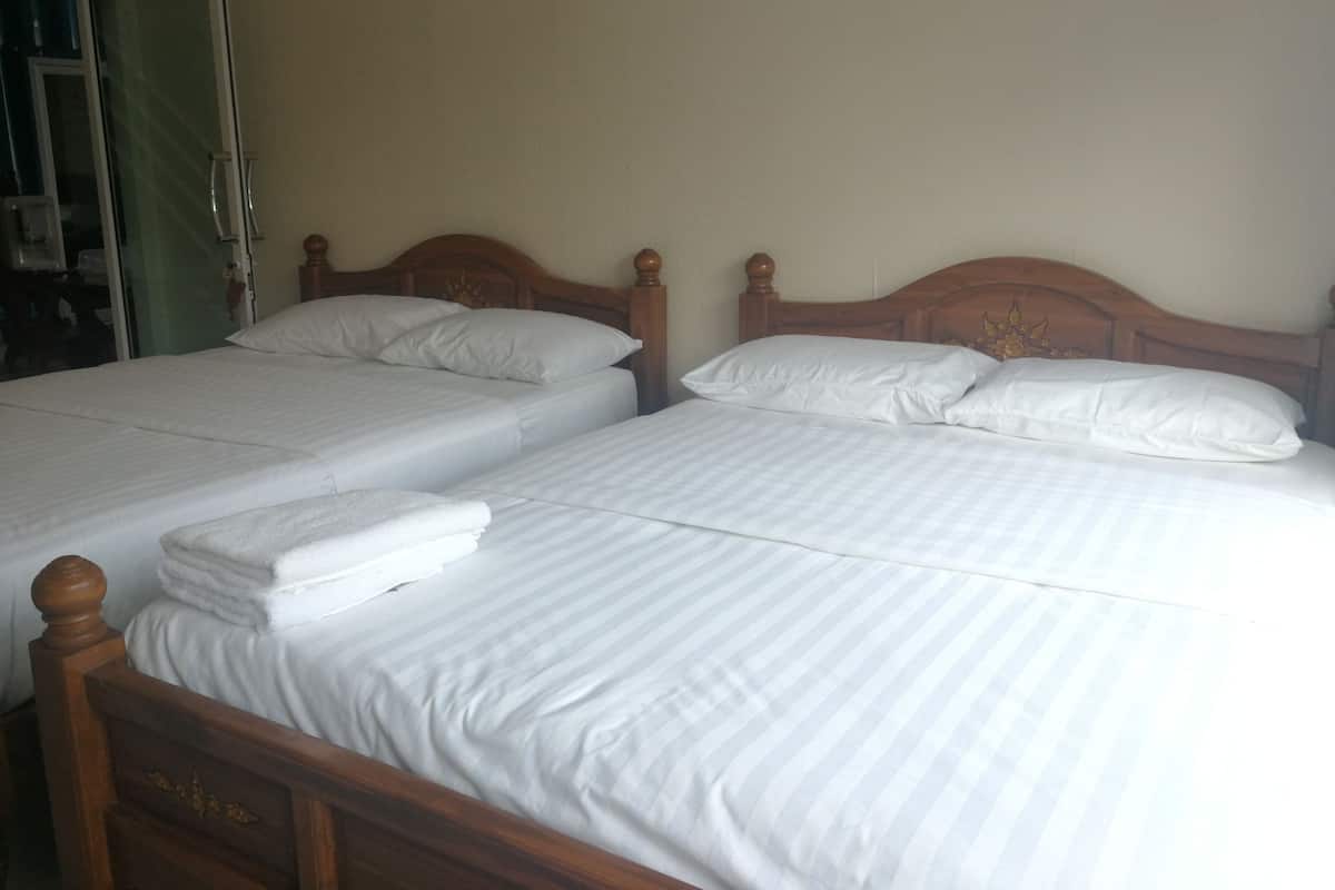 Standard Quadruple Room | Blackout curtains, soundproofing, free WiFi