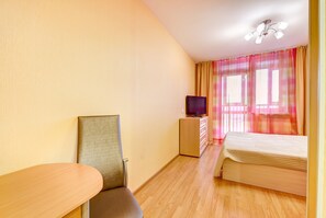 1 bedroom, iron/ironing board, free WiFi