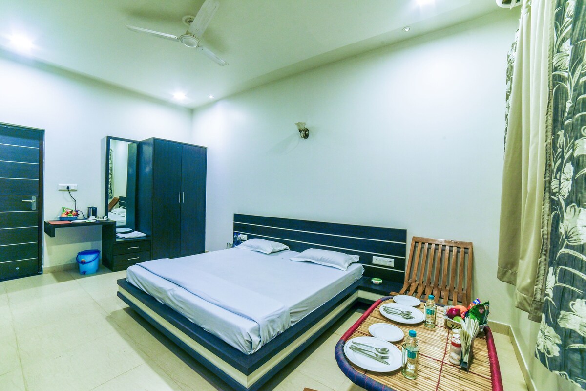 Comfort Room, 1 Double Bed, Garden View | Rollaway beds, free WiFi