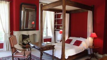 Family Suite | Dihias secara berasingan, dilengkapkan perabot secara berasingan, meja