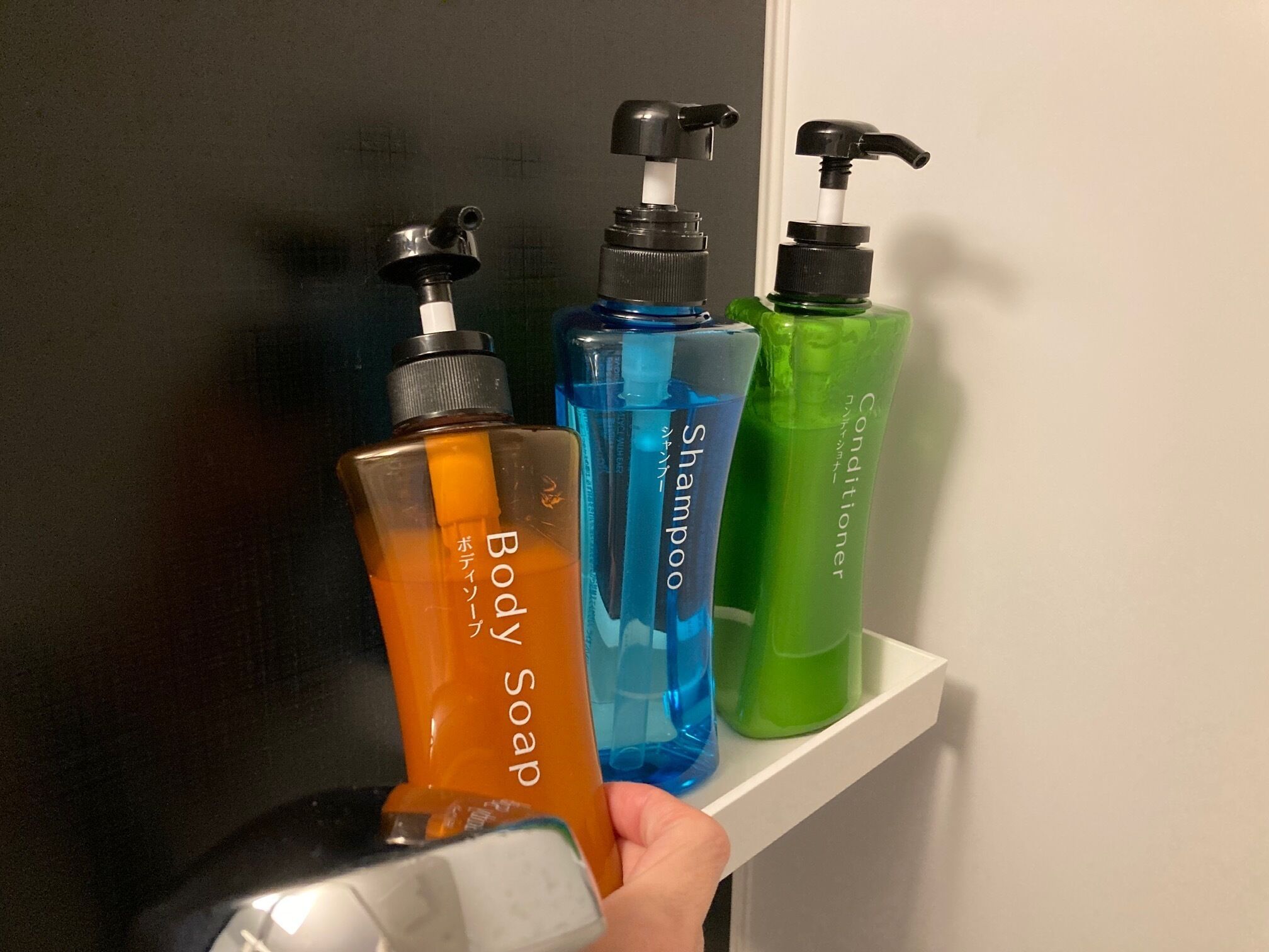 double room (no daily cleaning) | bathroom | combined shower/bathtub, free toiletries, hair dryer, bathrobes