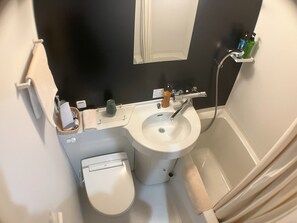 Double Room (No Daily Cleaning) | Bathroom | Combined shower/bathtub, free toiletries, hair dryer, bathrobes - Yadomaru Mine Non Smoking (Mine)
