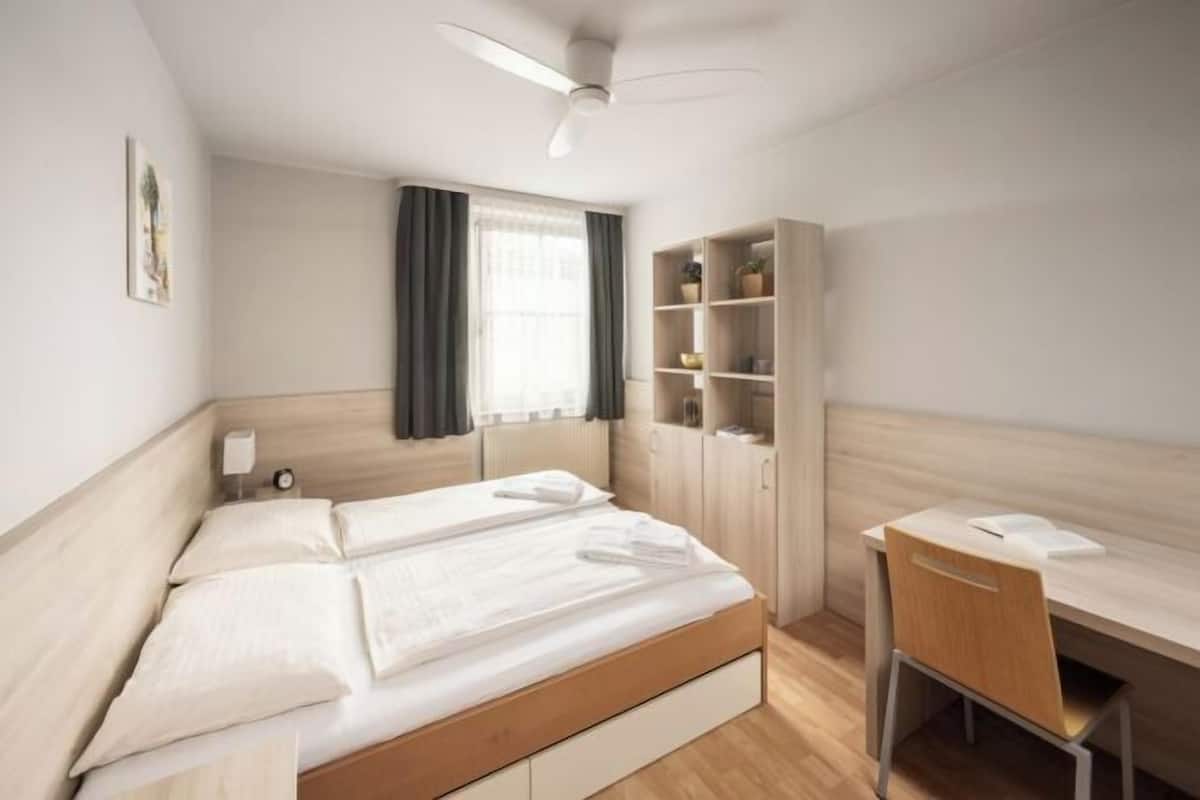 In-room safe, desk, iron/ironing board, free WiFi