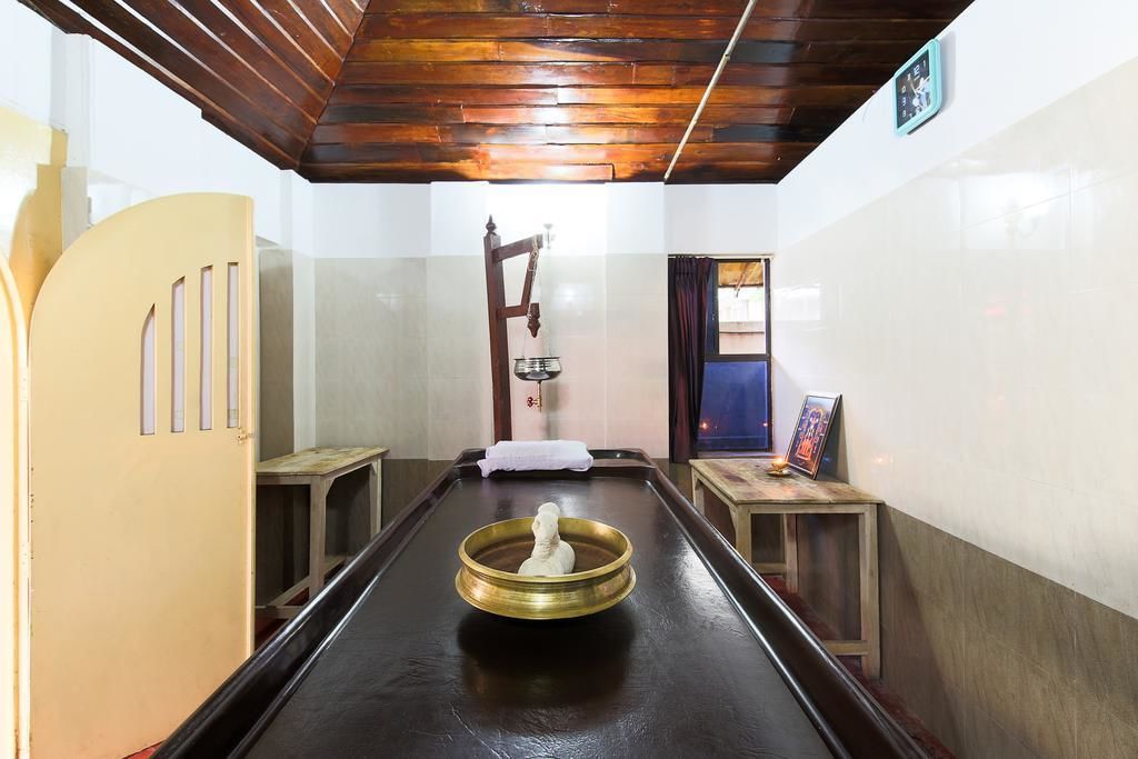 massage/treatment rooms