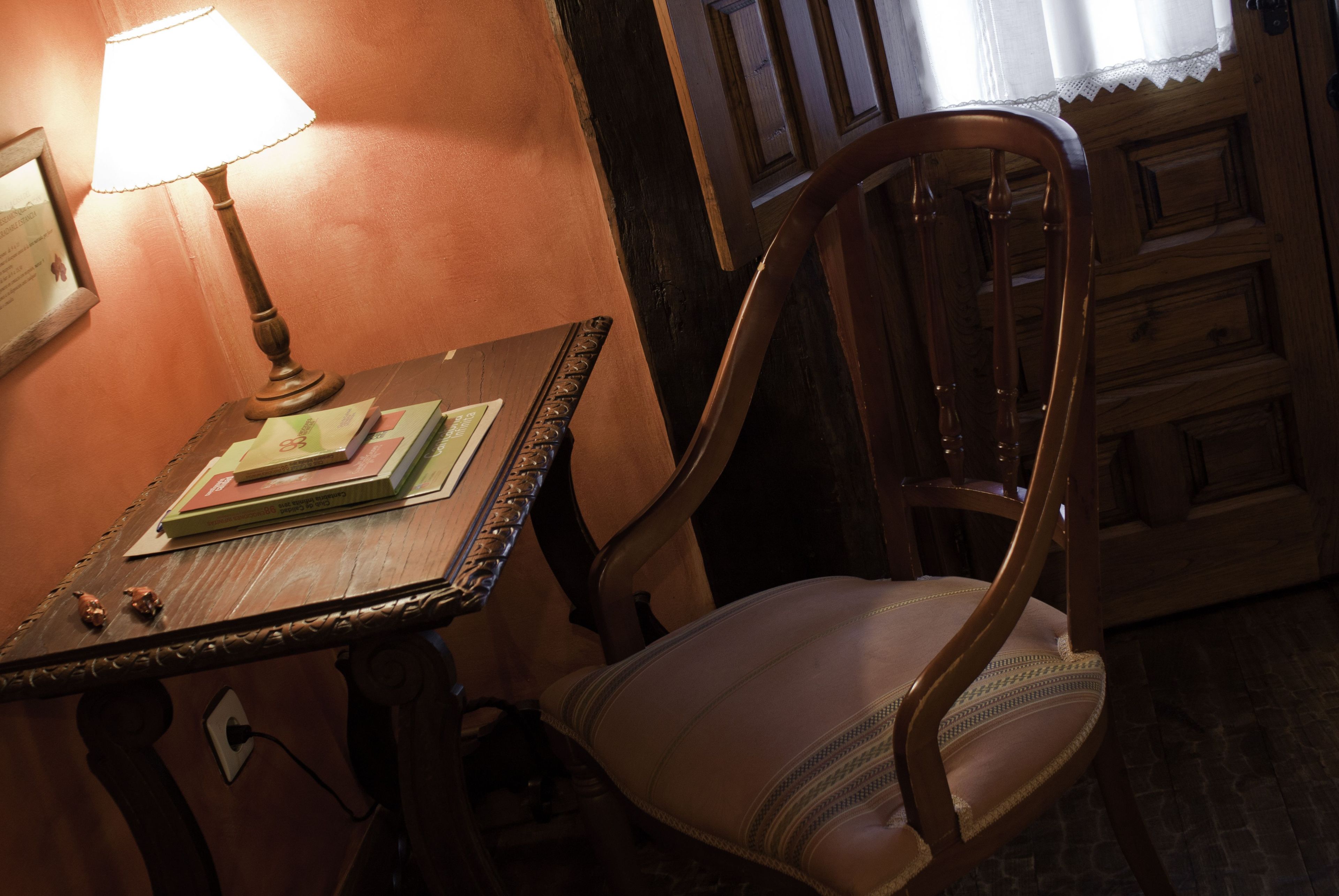 double room | 1 bedroom, in-room safe, desk, blackout curtains