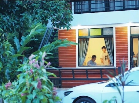 Exterior. Banchomchan
