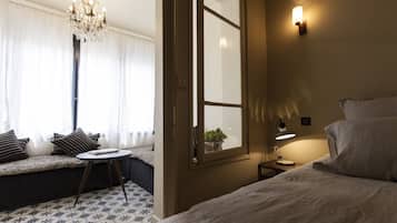 Suite | Luxe beddengoed, pillowtop-bedden, geluiddichte muren, gratis wifi