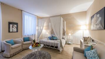 Superior Double Room, Lakeside | Premium bedding, minibar, in-room safe, desk