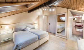 Business Twin Room | Premium bedding, minibar, in-room safe, desk - Albergo Ristorante La Palma (Bissone)