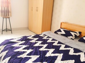 Appartement Familial, 2 chambres | 2 chambres, bureau, Wi-Fi gratuit