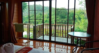 Sisatchanalai Heritage & Resort