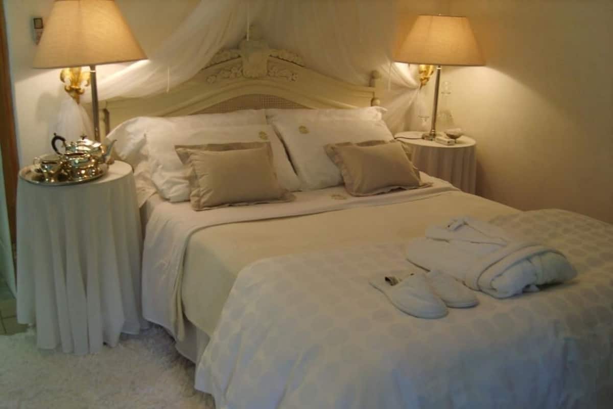 Room, Garden View | Premium bedding, desk, bed sheets