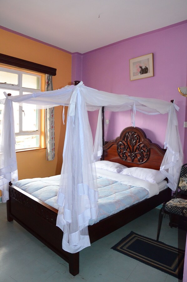 1 bedroom, premium bedding, soundproofing, free WiFi