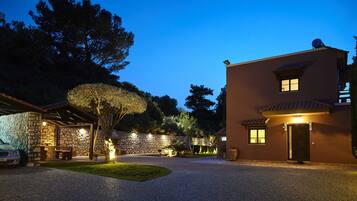 Front of property - evening/night