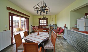 Living room - Pantso Villa (Pangaio)