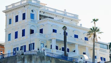 Fachada del alojamiento