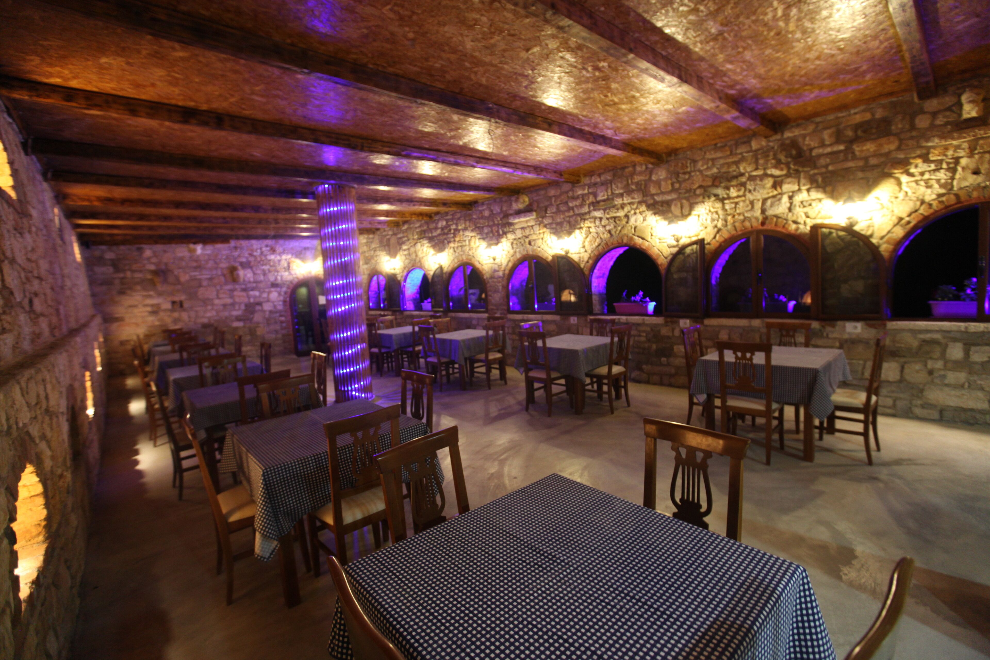 Breakfast, lunch, dinner served; local cuisine 