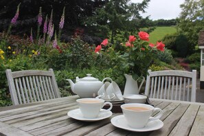 Food and drink - Pardlestone Farm: B&B (Bridgwater)