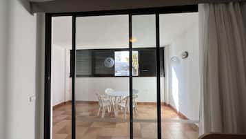Apartamento conforto, sacada | 1 quarto, roupas de cama premium, camas Select Comfort