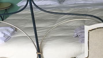 Bureau, fer et planche Ă  repasser, Wi-Fi gratuit