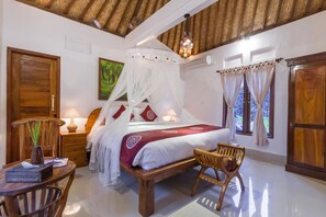 In-room safe, desk, free WiFi - Jero Sebali Villa (Ubud)