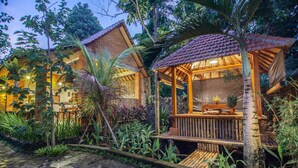 Perincian bahagian luar