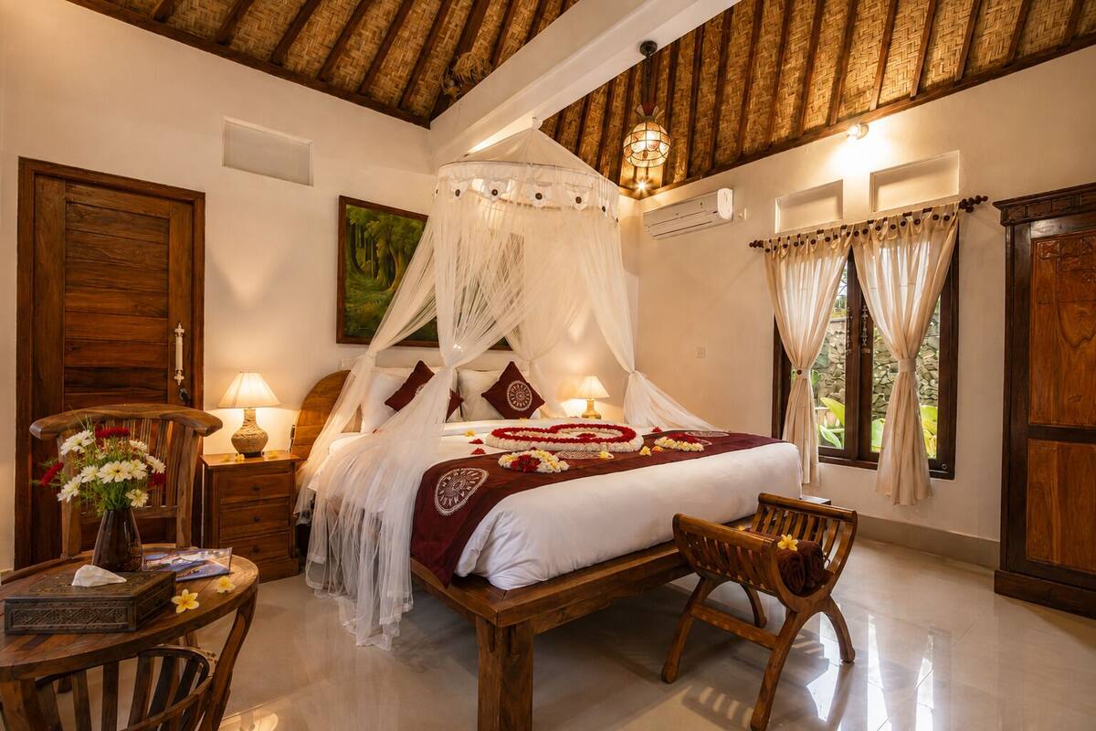 Vila, 1 quarto | Cofres nos quartos, escrivaninha, Wi-Fi de cortesia