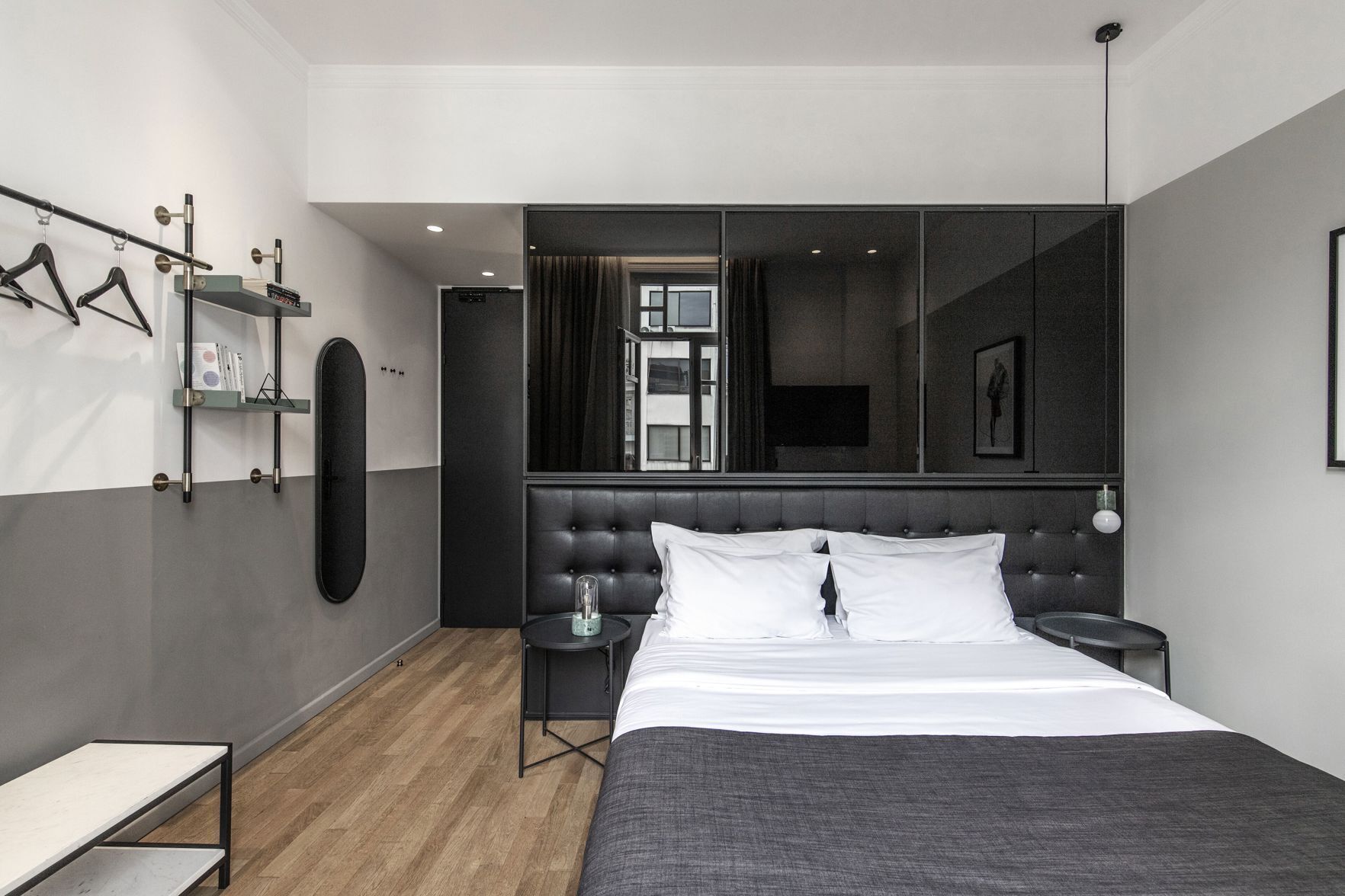 Egyptian cotton sheets, premium bedding, minibar, in-room safe