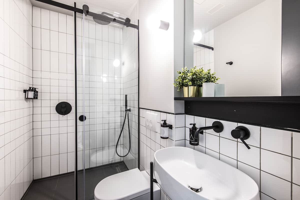 standard room | bathroom | shower, rainfall showerhead, eco-friendly toiletries, hair dryer
