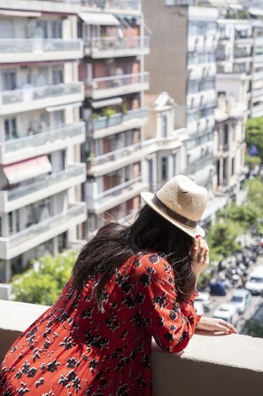 Family Room | Balcony view