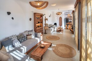 Smart TV - Ayama Hideaway Villa by Calm Collection (Santorini)